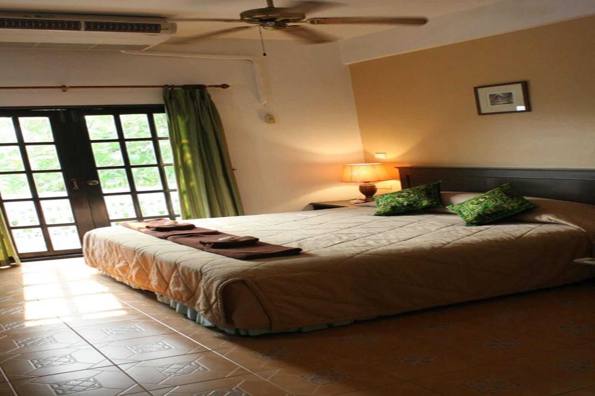 Hotel Bon Ca Va Chiang Mai Zewnętrze zdjęcie